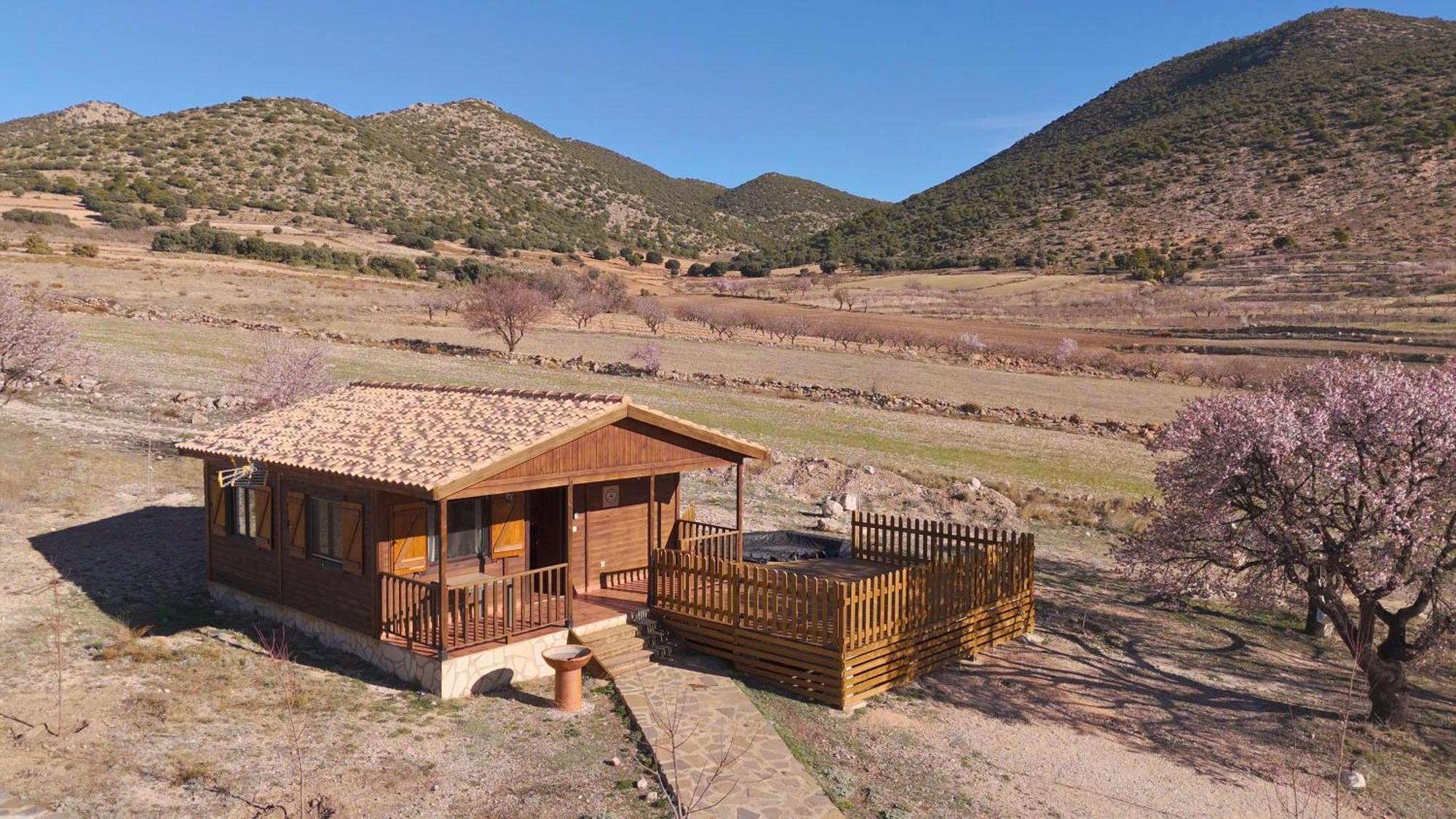 Aldea Los Odres - Cabanas De Madera De 1ª Con Piscina Privada Y Bbq En La Puerta Moratalla  Exterior photo